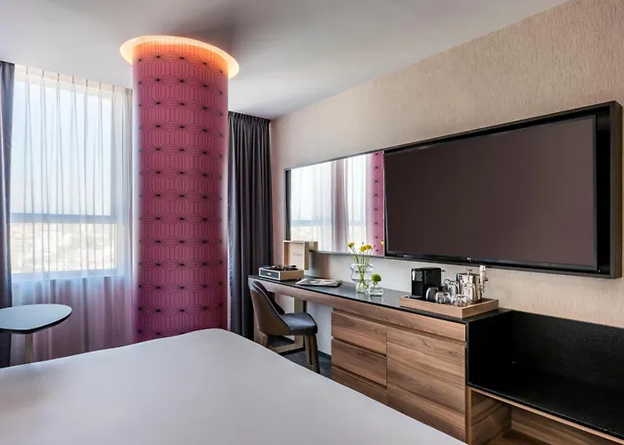 Andaz Condesa Hotel 5*