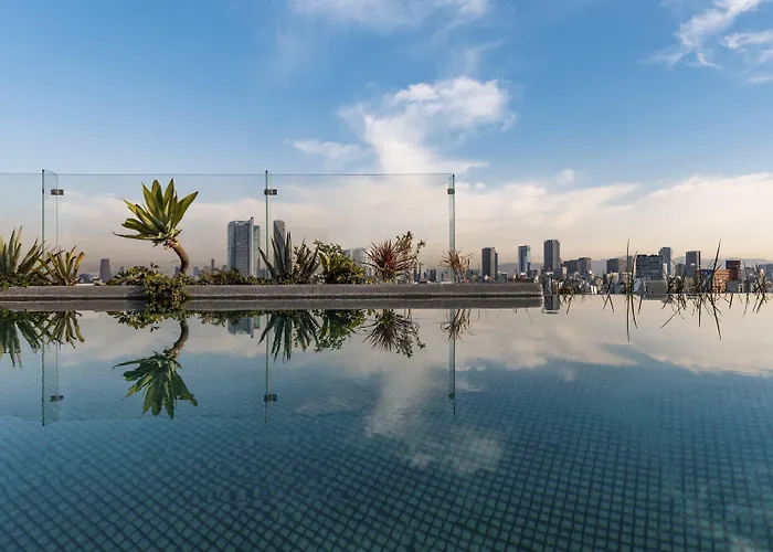 Andaz Condesa 5*