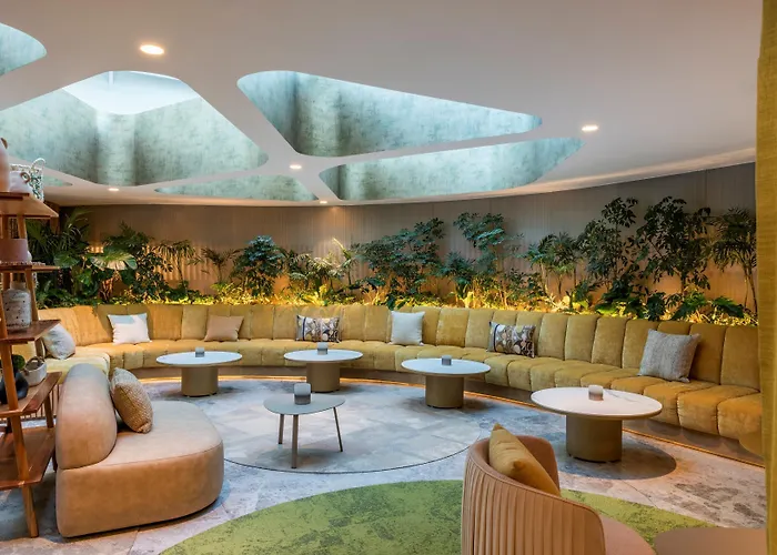 Andaz Condesa 5*